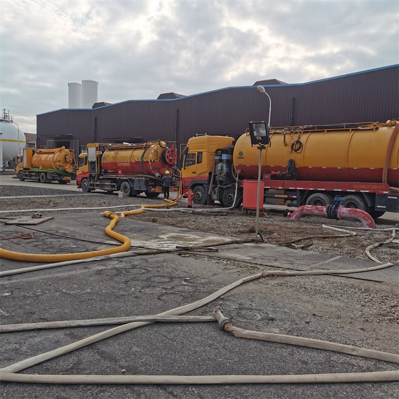 太谷污水池清理