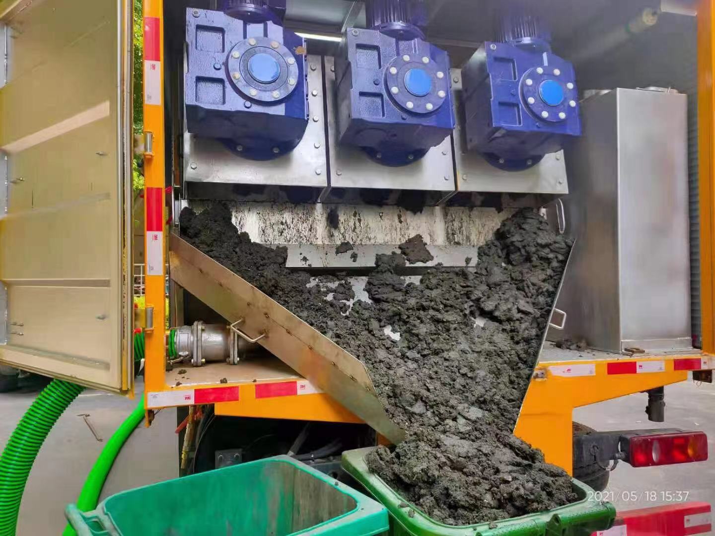 太谷化粪池清掏城市维护站-泥浆净化干湿分离处理